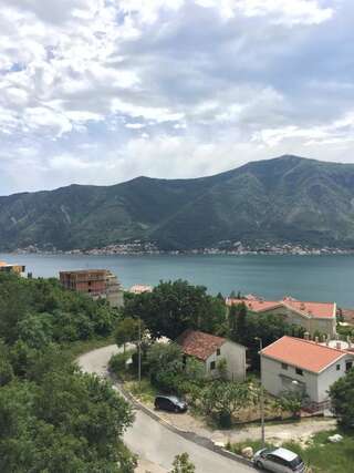 Апартаменты Apartments Sea Star Котор Апартаменты с видом на море-3