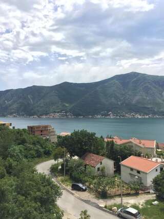 Апартаменты Apartments Sea Star Котор Апартаменты с видом на море-23